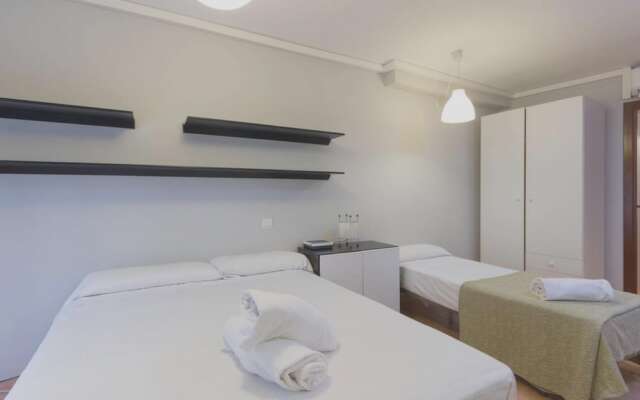 Studio in Tarragona, With Wifi