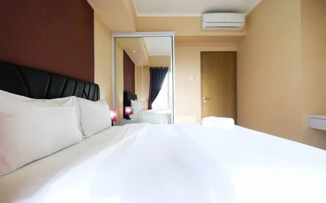 Bright and Stylish 1BR The Oasis Apartment Cikarang