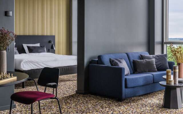 Peak 12 Design Hotel