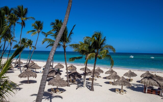 Los Corales Village - Las Terrazas Condo