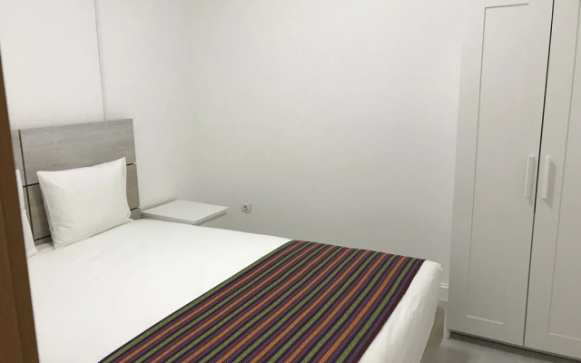 Charming episode hostel