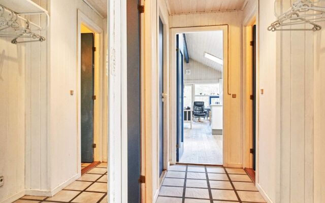 8 Person Holiday Home in Nexo-by Traum