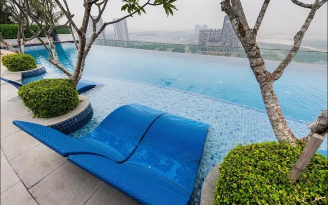 Teratak Azah @ Eclipse Residence Duplex 3R2B