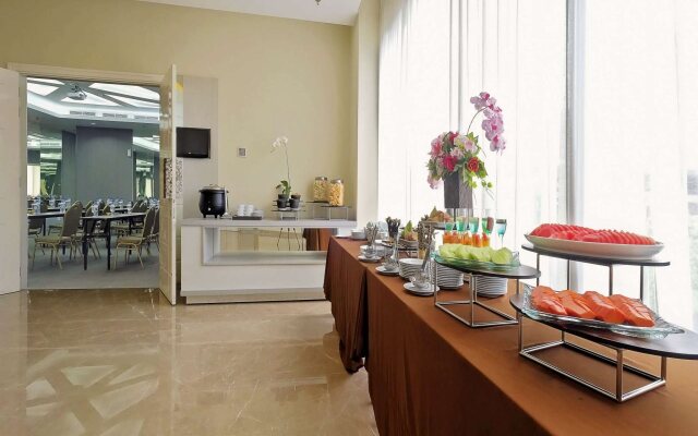 Brits Hotel Puri Indah