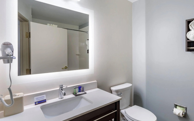 MainStay Suites Lebanon - Nashville Area