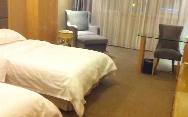 Huangmei Royal Hotel