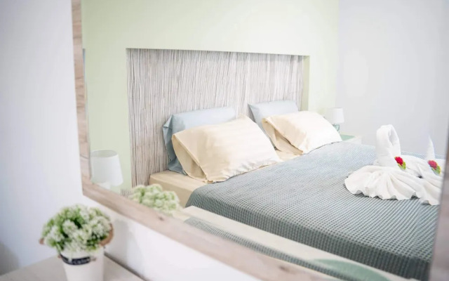 2 Bedroom Apartment Lambisea