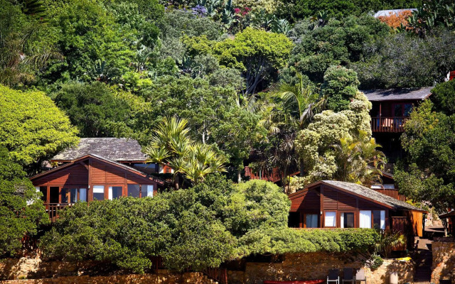 Under Milkwood Resort