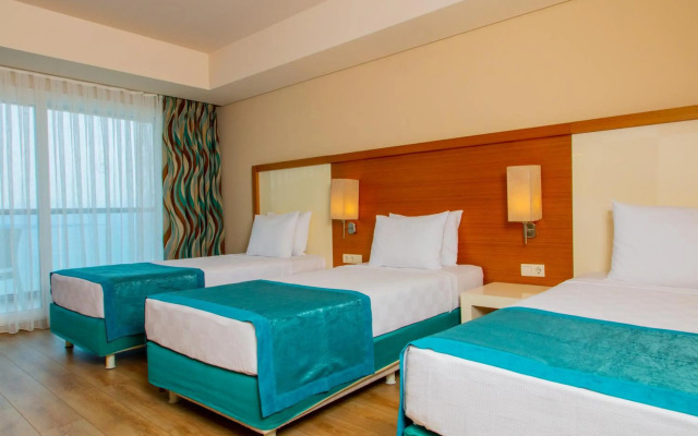 Venosa Beach Resort & Spa