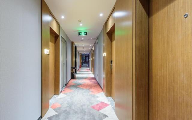 Borrman Hotel Guigang Pingnan  Donghu