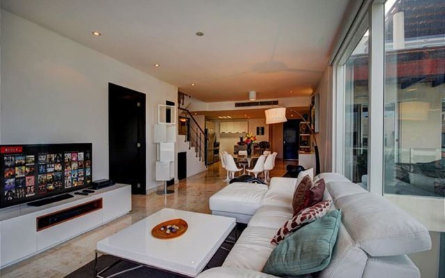 Elements PH06 by Tripintravel