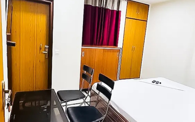 Roomshala 140 Hotel 24&7 Malviya Nagar