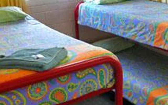 Welcome Home Motel and Apartments