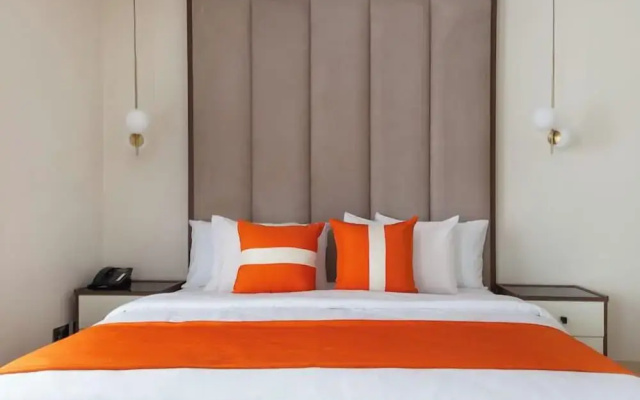 Phoenix Imperial Hotel and Apartment