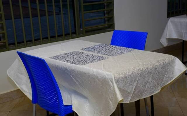 Golden View Hotel Ibanda