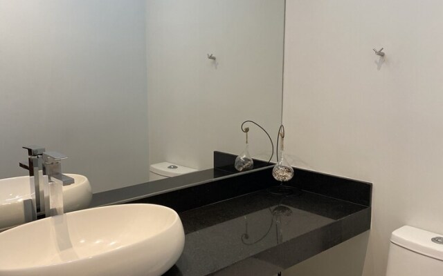 Contemporary 2BR in Barranco by Wynwood-House