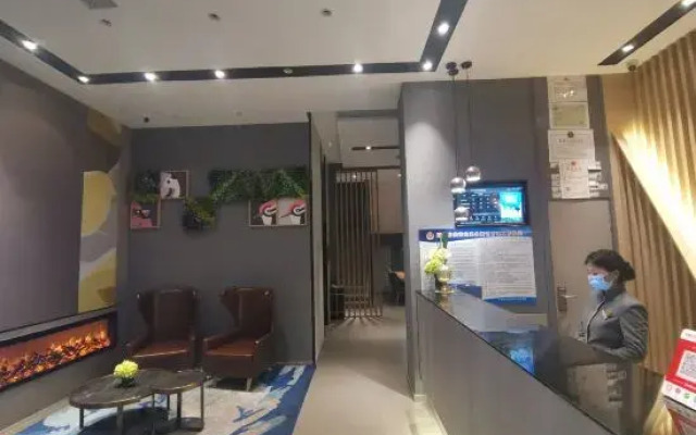 Homeinn·neo(Shiyan Wuyan Pedestrian Street Hong Kong City)