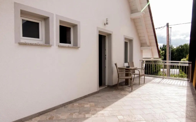 Villa Lemic Postojna