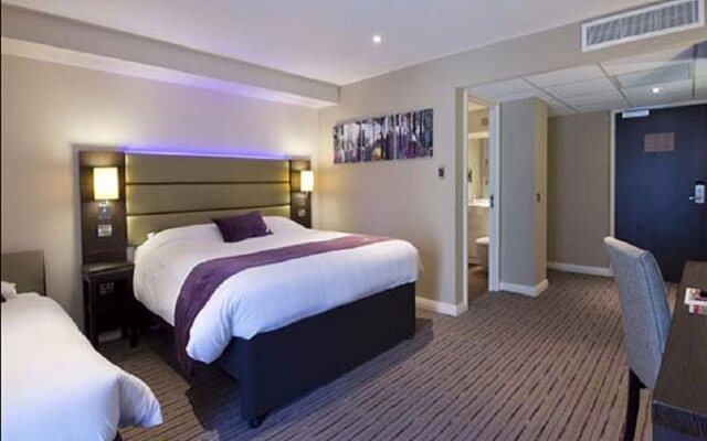 Premier Inn Edinburgh City Centre(York Place)