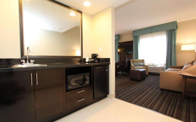 Hampton Inn & Suites by Hilton St. John's Airport