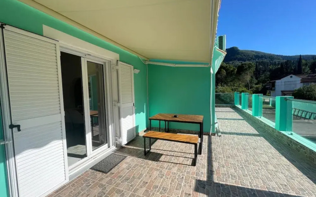 Magellanos Mint House- Kinopiastes