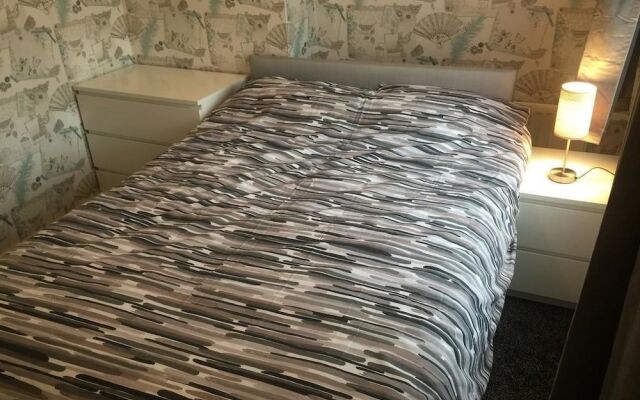 Dhu Varren Town House