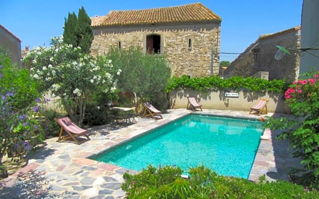 Le village-hôtes