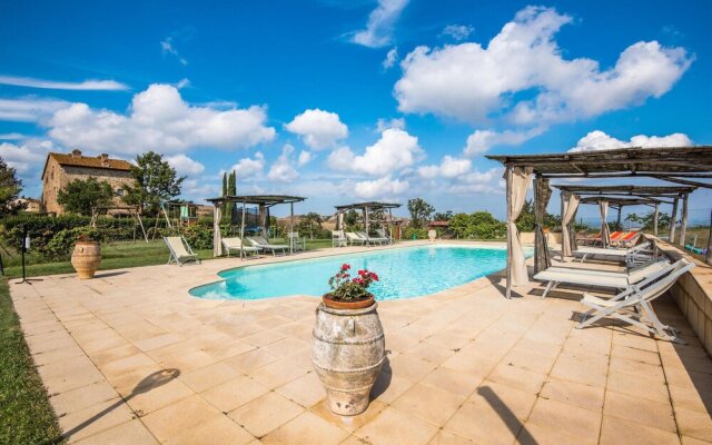 Amazing Home in Montaione With 2 Bedrooms, Wifi and Outdoor Swimming Pool
