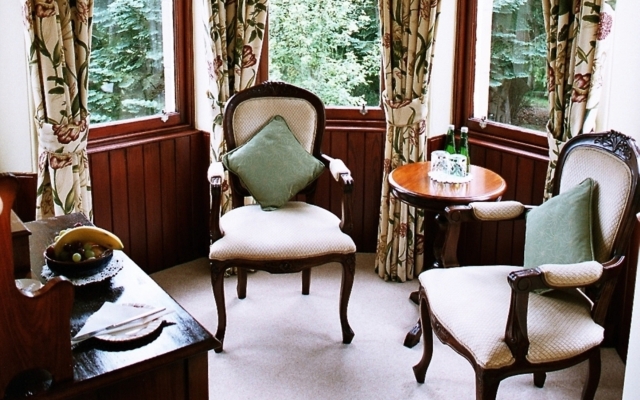 Tigh Na Sgiath Country House Hotel