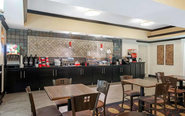 La Quinta Inn And Suites Conway