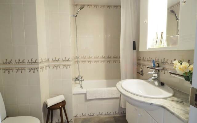 Luxury Apartment in Vinyet by Hello Apartments Sitges