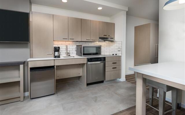 Hyatt House Chicago West Loop