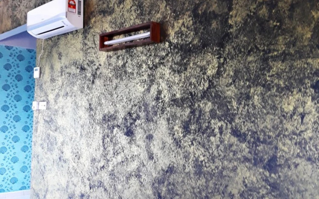 MINIMALIST Studio Apartment