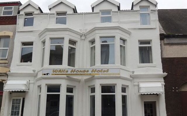 White House Hotel