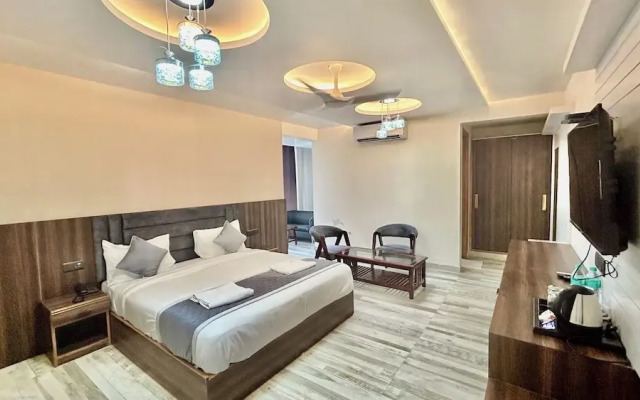 Raksha Suites & Banquet Greater Noida