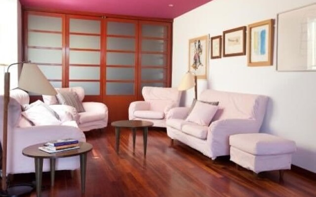 Centric Apartment Picasso