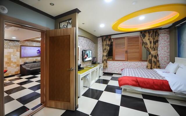 The King Muintel Pension