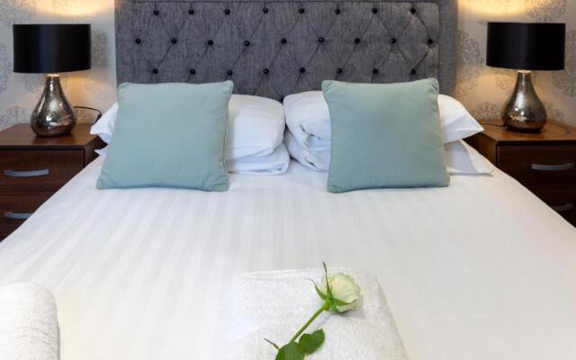 Luxury Central City of London Apartments