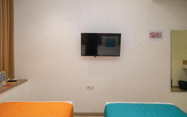 Sans Hotel Kupang Indah Surabaya