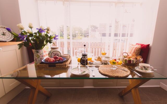 15 Alloway B&B