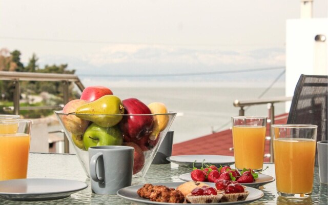 Beautiful Apartment in Chalkida With Wifi and 2 Bedrooms