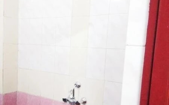 Muthu guest house