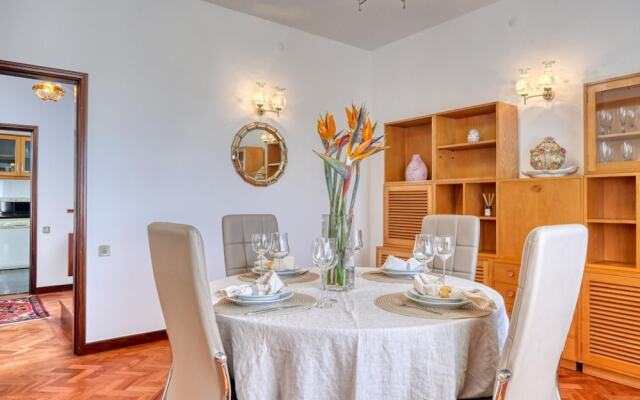 Casa do Valentim a Home in Madeira