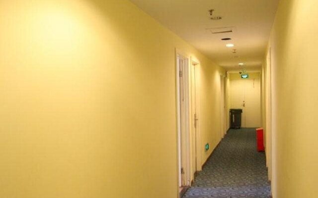 7Days Inn Shanghai Guilin Road Metro Station