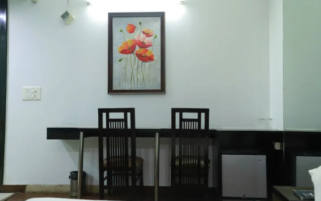 Hotel Parth Inn