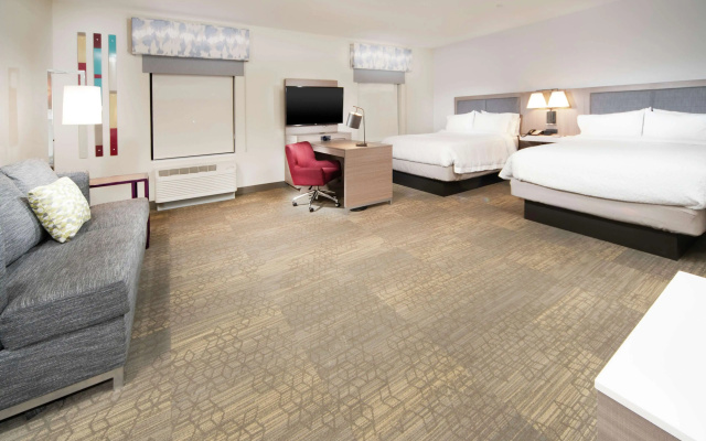 Hampton Inn & Suites Santa Maria