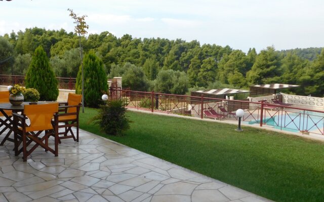 Aracelia Villas with private pools