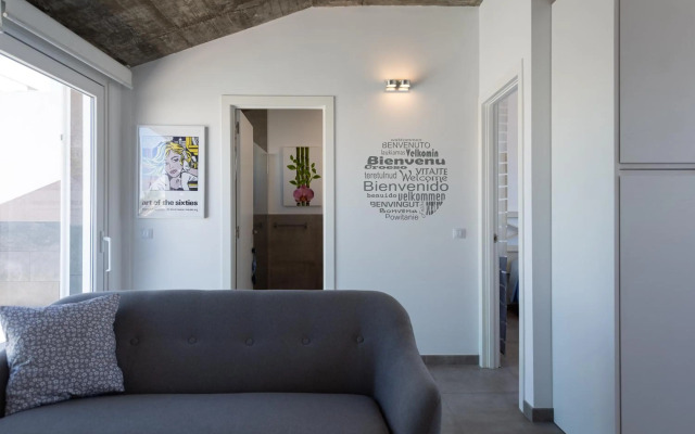 Durmiendo sobre el mar, Vivienda Los Riscos