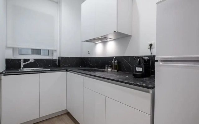 Kriel Suites by LIV Homes Room 102