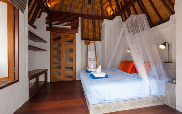 Cape Shark Pool Villas